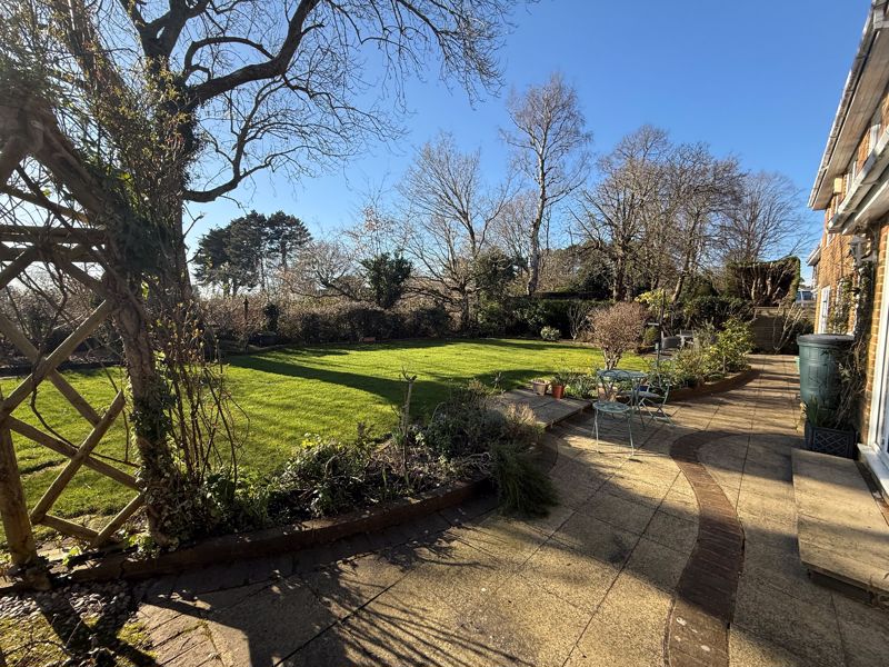 Frobisher Close